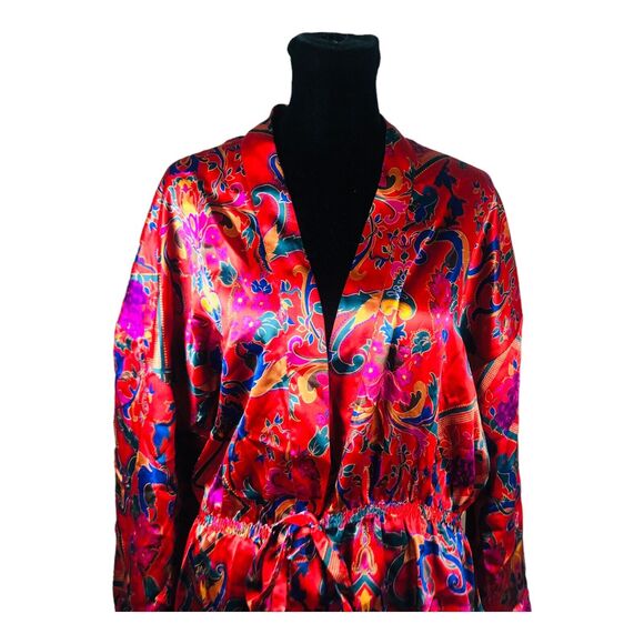 3213 VTG Red Floral Print Victoria's Secret Short Satin Robe Bridal Lingerie M - Picture 2 of 6